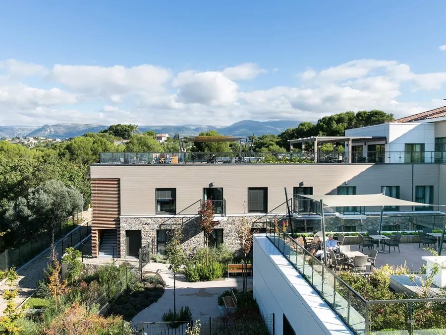 EHPAD de Cagnes-sur-Mer, jardin et terrasses
